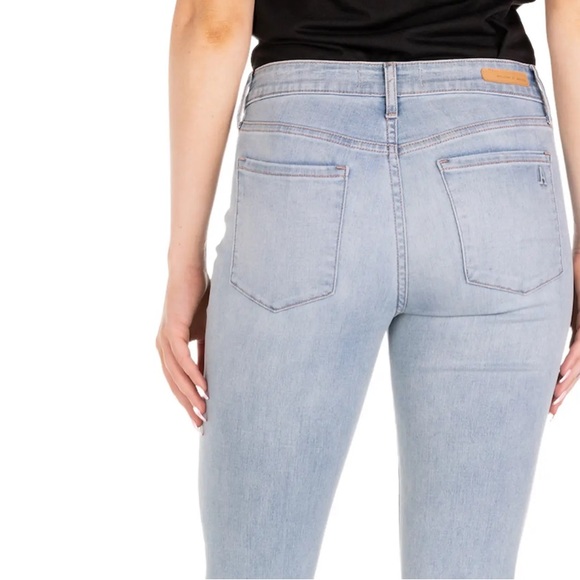 Authentic low rise jeans - Picture 2 of 16